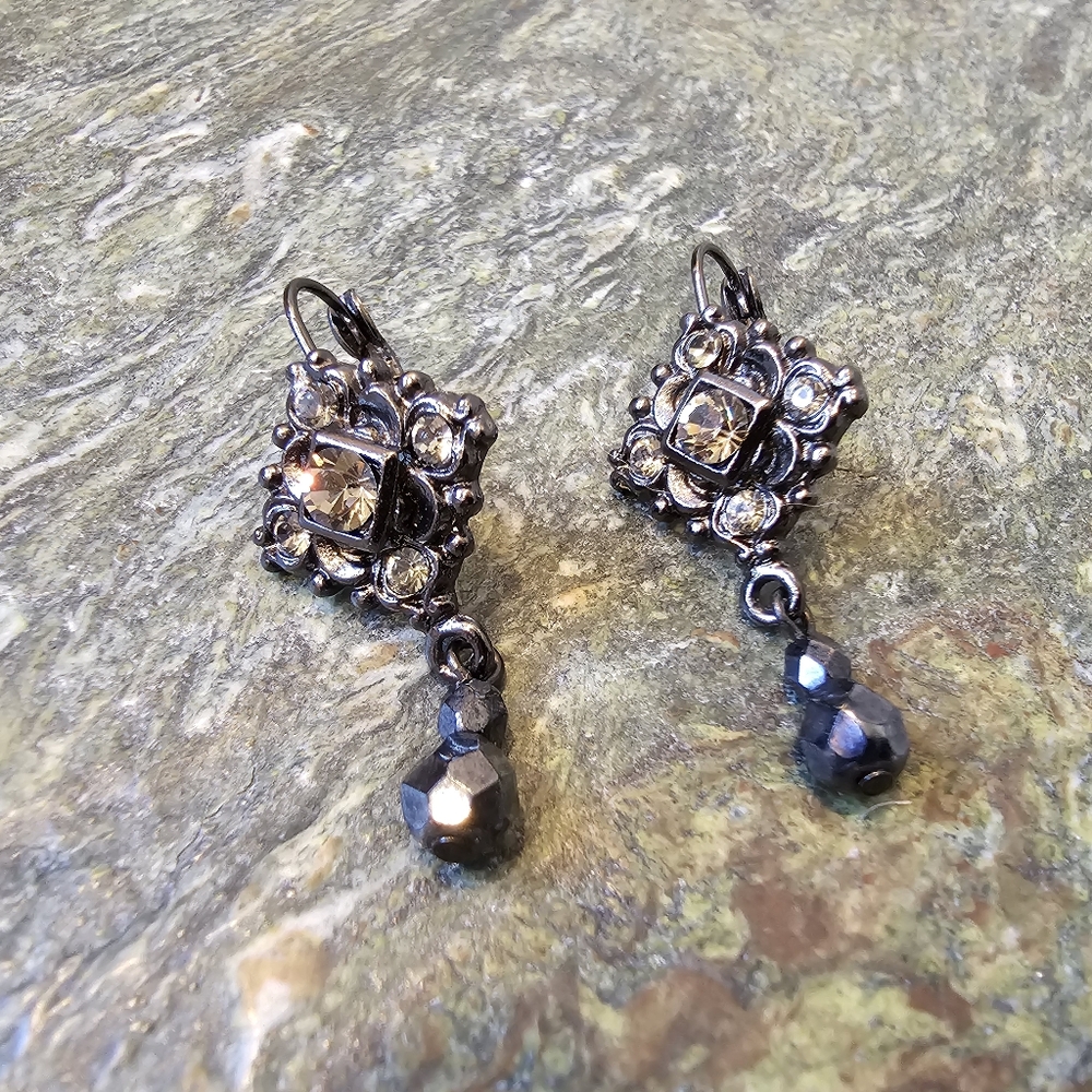 Drop vintage earrings